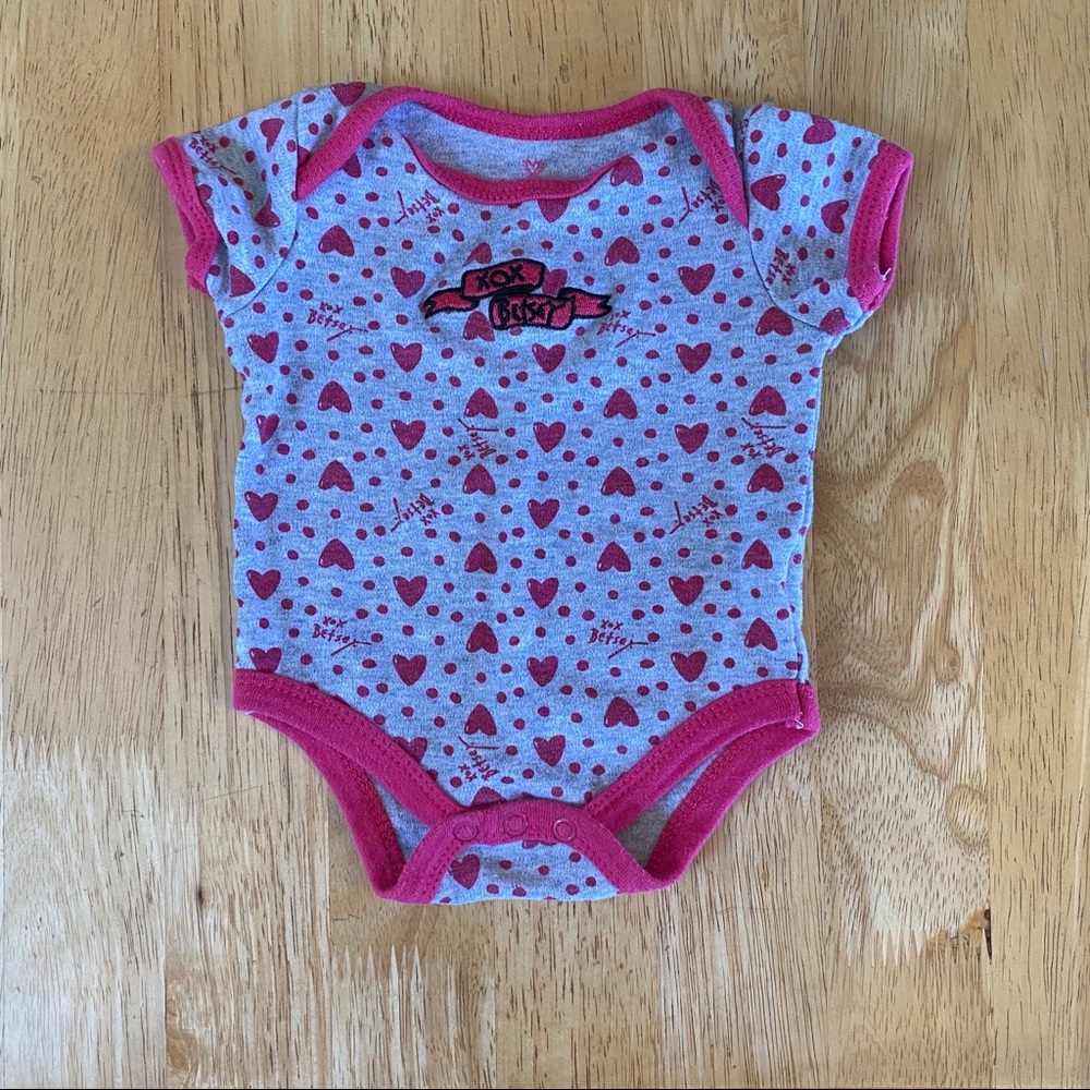 Xox Betsey Johnson Pink Gray Hearts Onesie 3 Mos
